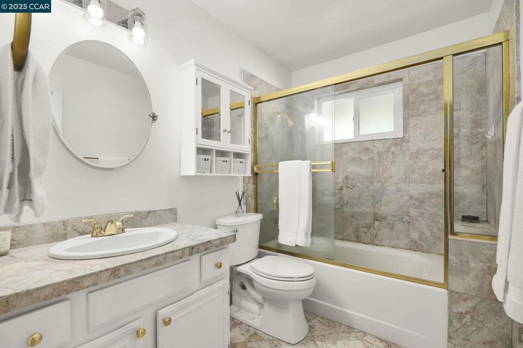 DANVILLE TOWNHMS - Residential
