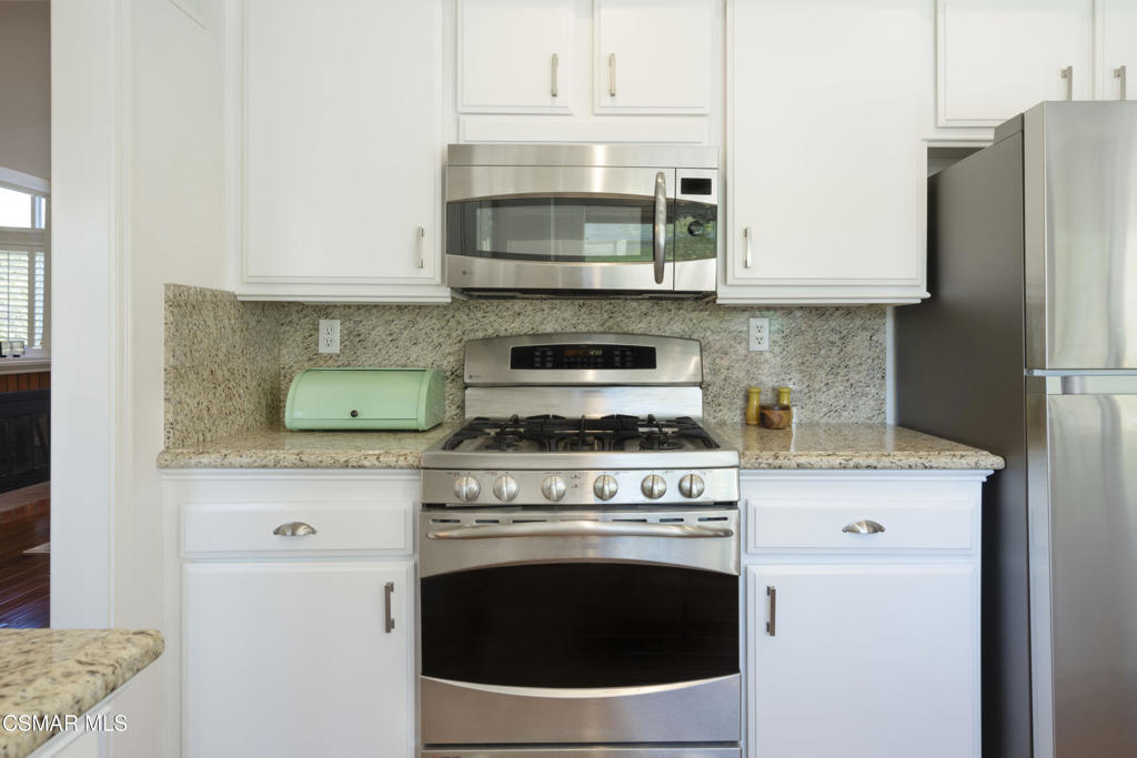 Chaparral Estates-873 - 873 - Residential