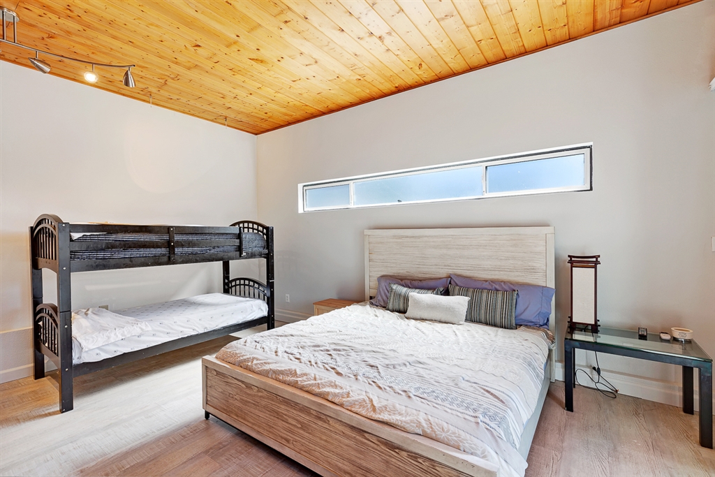 Bay Park - Residential