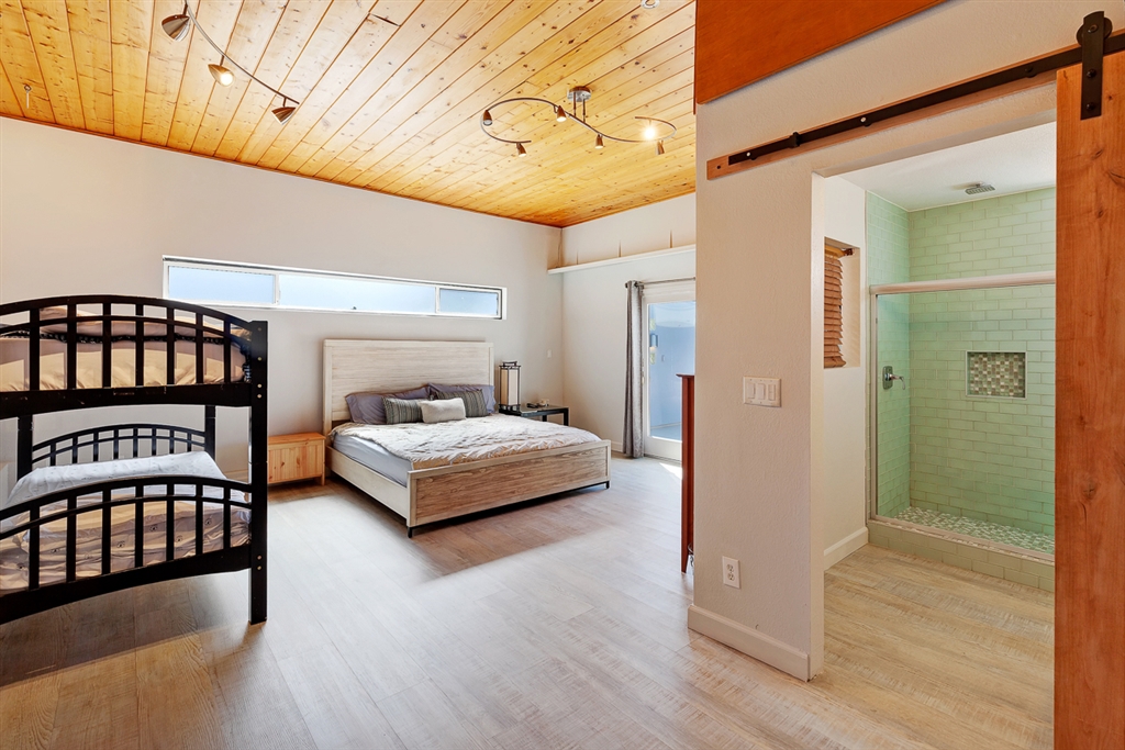 Bay Park - Residential