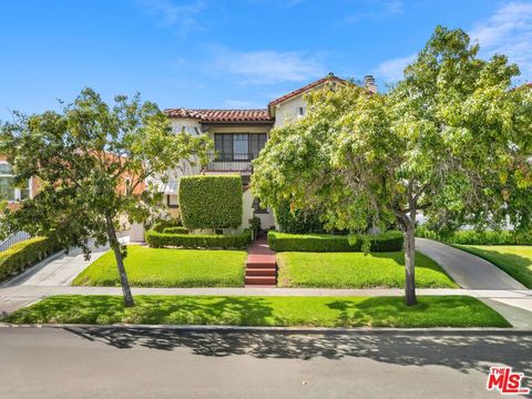 1557 S Sierra Bonita Avenue Los Angeles CA 90019