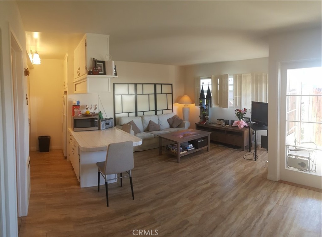 526 Park Avenue B