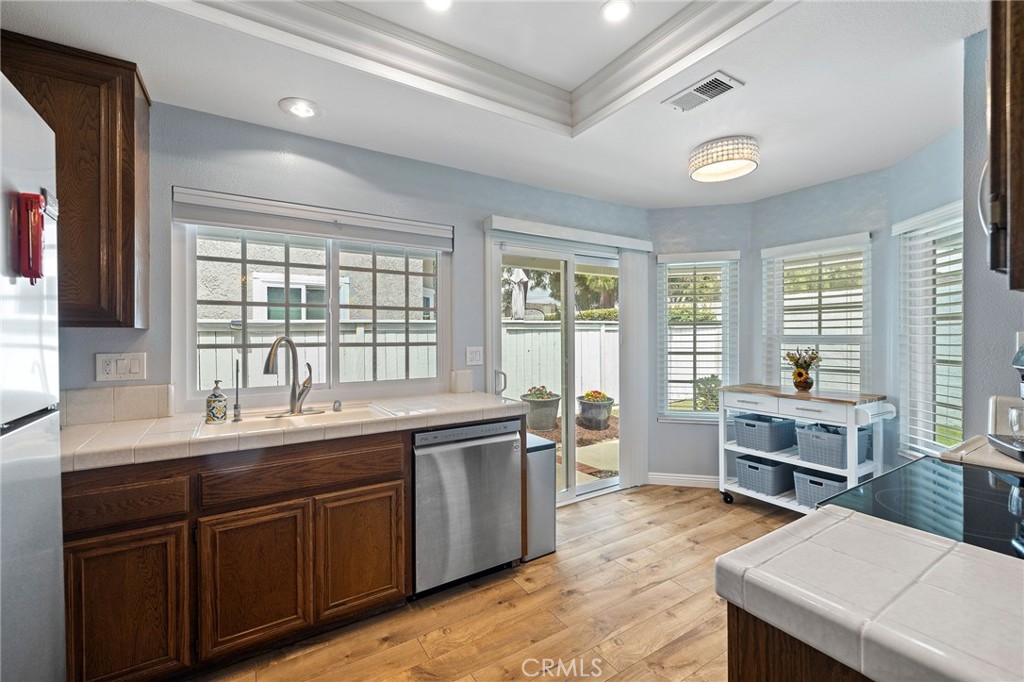 14 Aldergrove