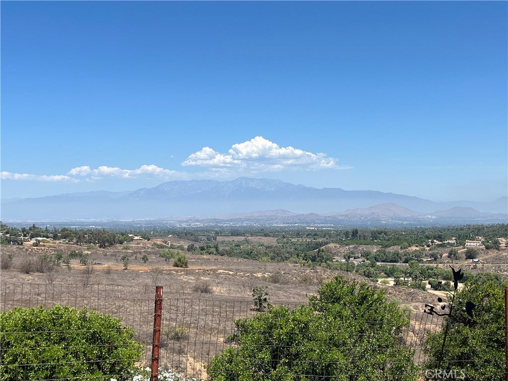 16571 Mockingbird Canyon
