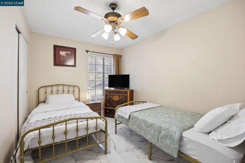 Tiny photo for 15102 Ryhiner Ln LN, Lathrop, CA 95330 (MLS # 41151601)