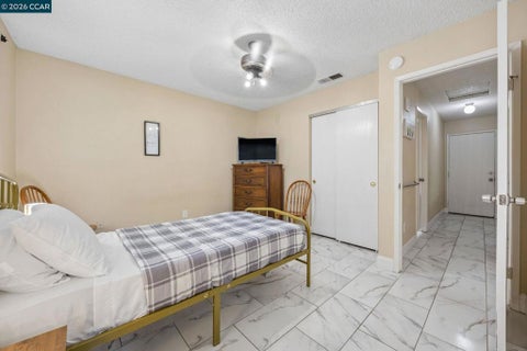 Tiny photo for 15102 Ryhiner Ln LN, Lathrop, CA 95330 (MLS # 41151601)