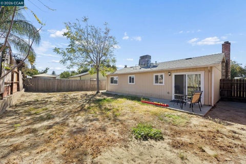 Tiny photo for 15102 Ryhiner Ln LN, Lathrop, CA 95330 (MLS # 41151601)