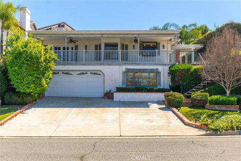 22081 Village Way Drive Canyon Lake CA 92587