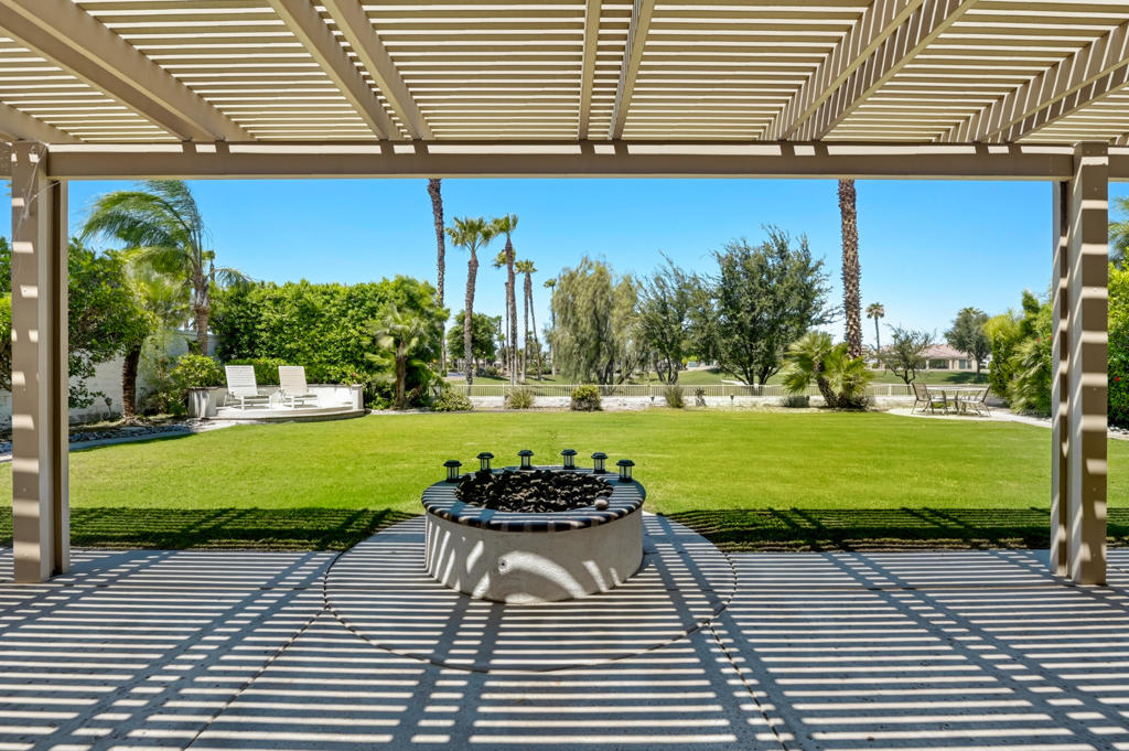 80320 Avenida Santa Alicia