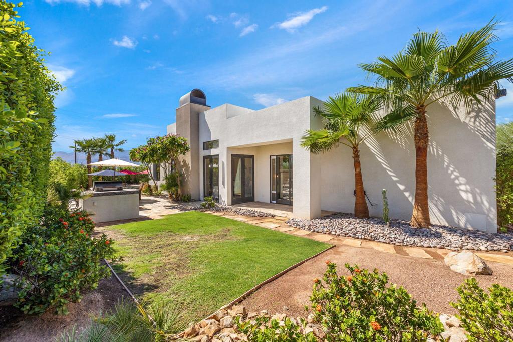 Pele Place - Residential