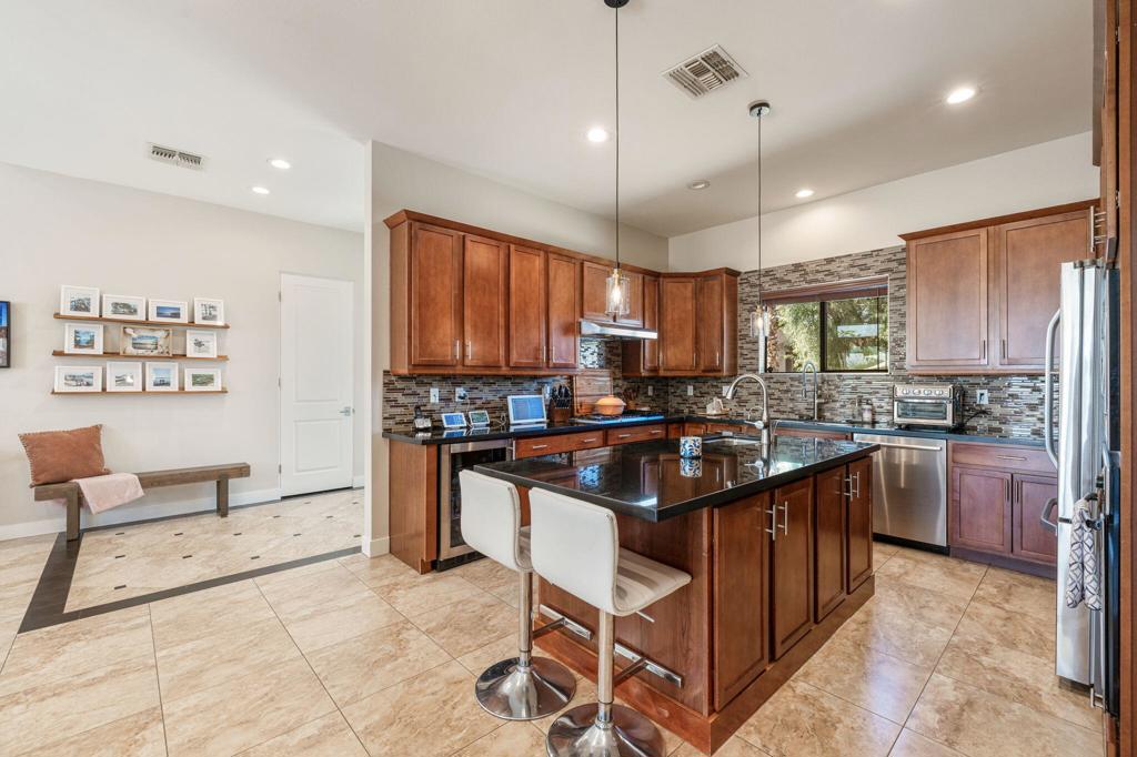 Pele Place - Residential