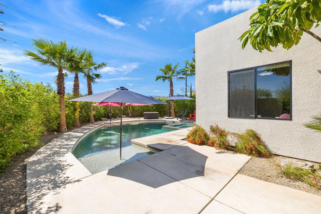 Pele Place - Residential