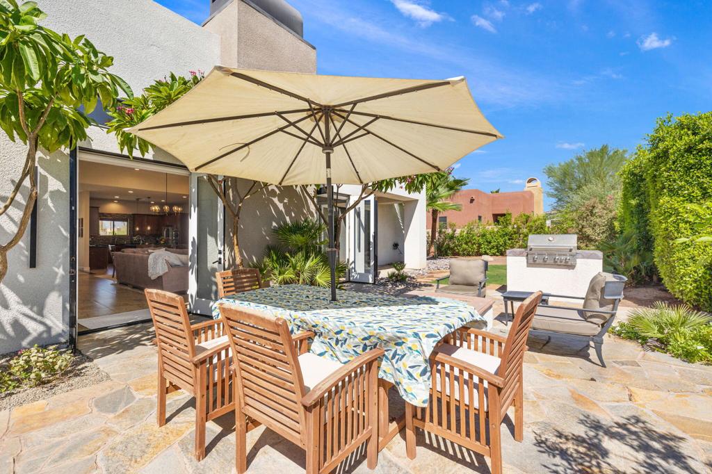 Pele Place - Residential