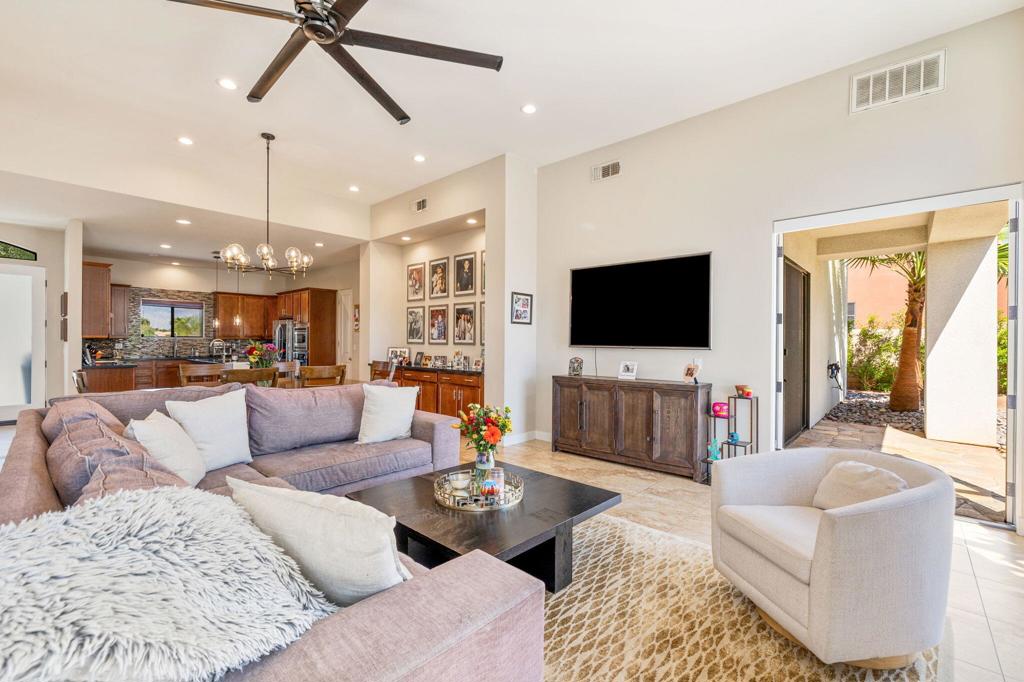 Pele Place - Residential