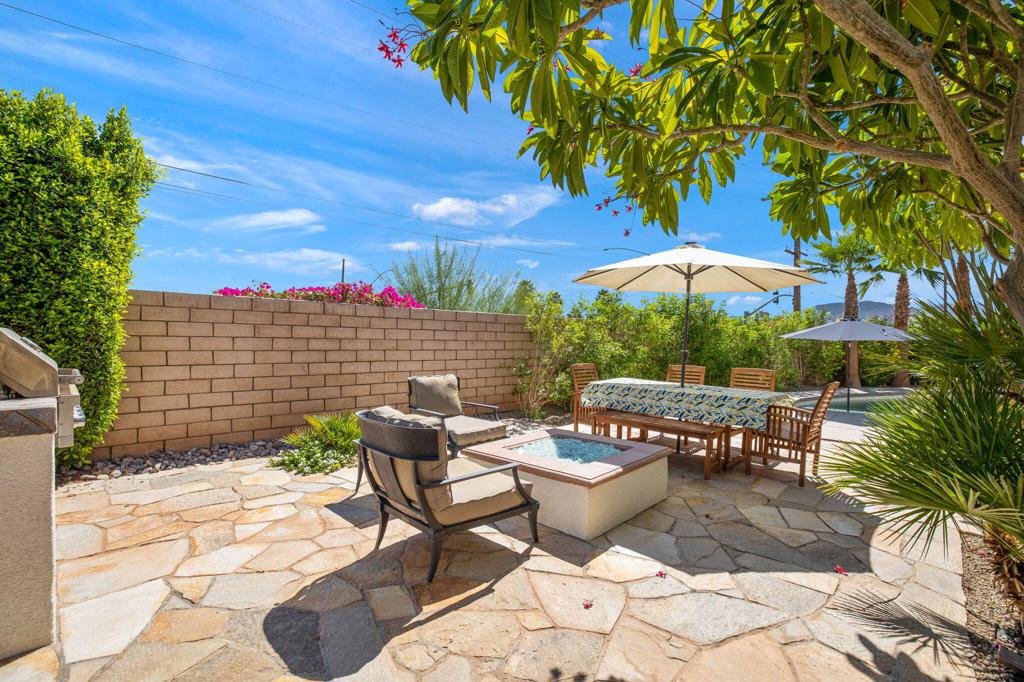 Pele Place - Residential