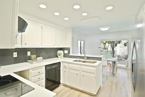 4485 Via Amable San Diego CA 92122