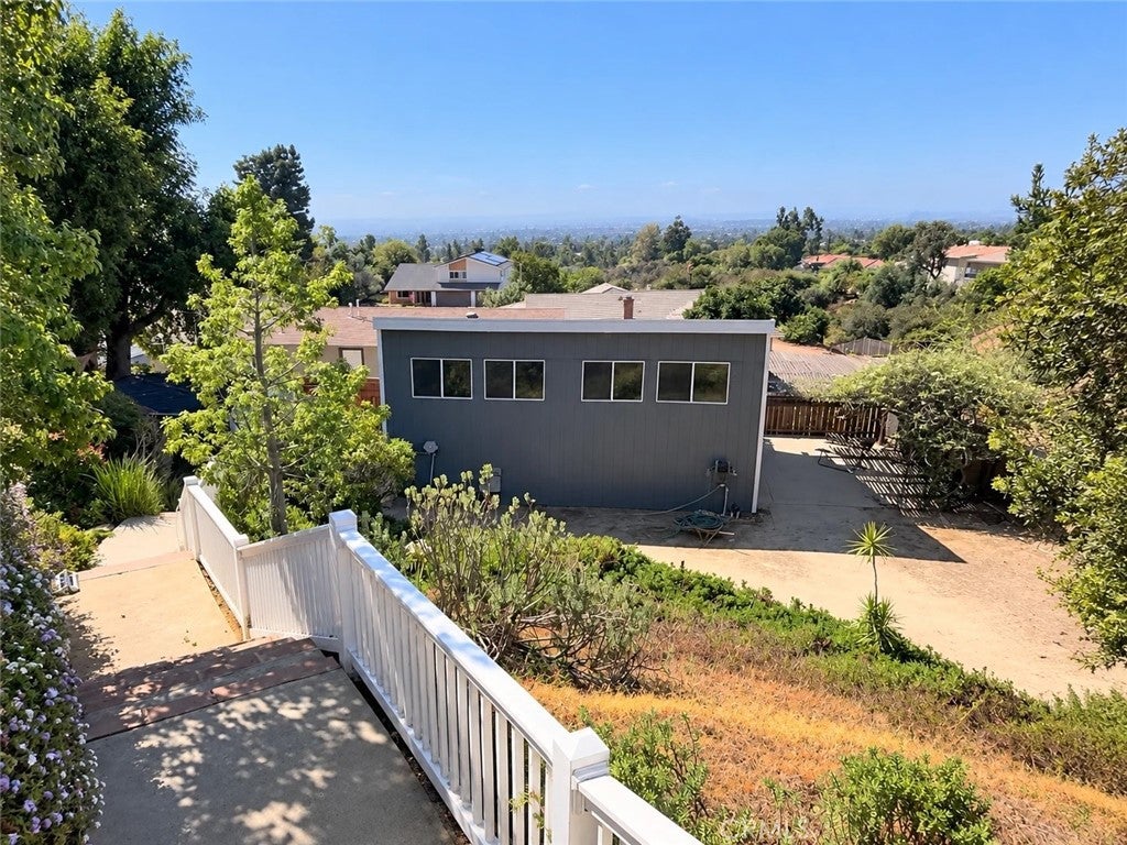 8915 Whirlaway Court