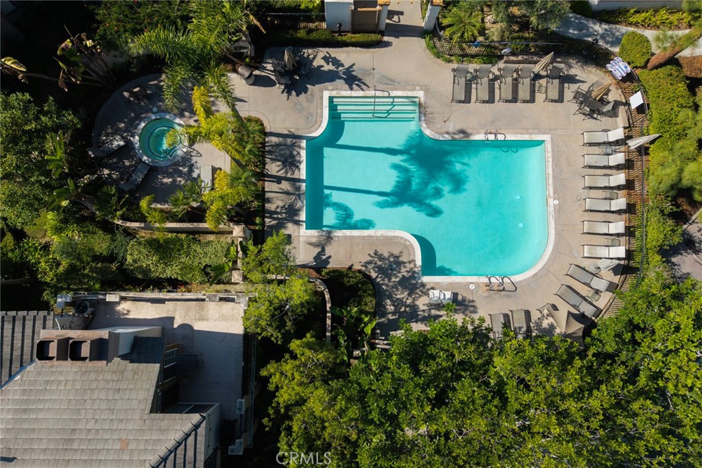 St. Tropez (STP) - Residential