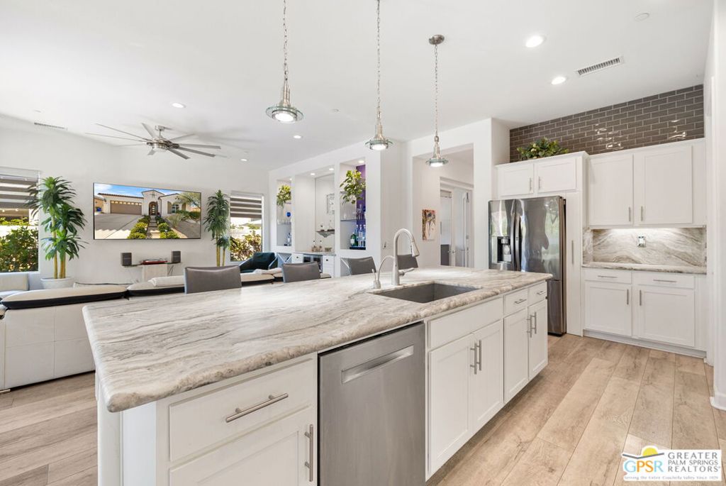 Del Webb RM - Residential