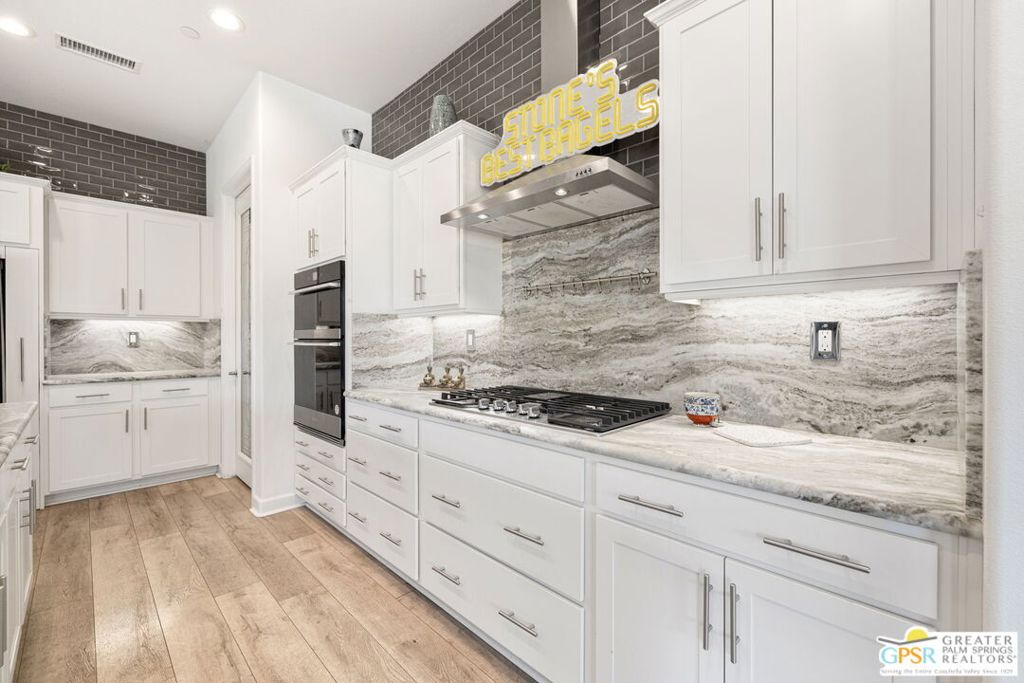 Del Webb RM - Residential