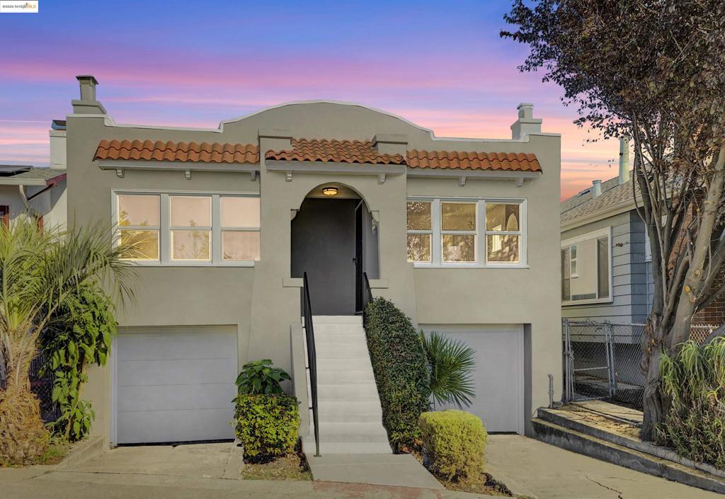 NORTH OAKLAND - Residential Income