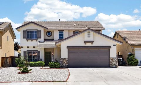 Photo of 12755 Berrydale ST, Victorville, CA 92392 (MLS # IG26111091)