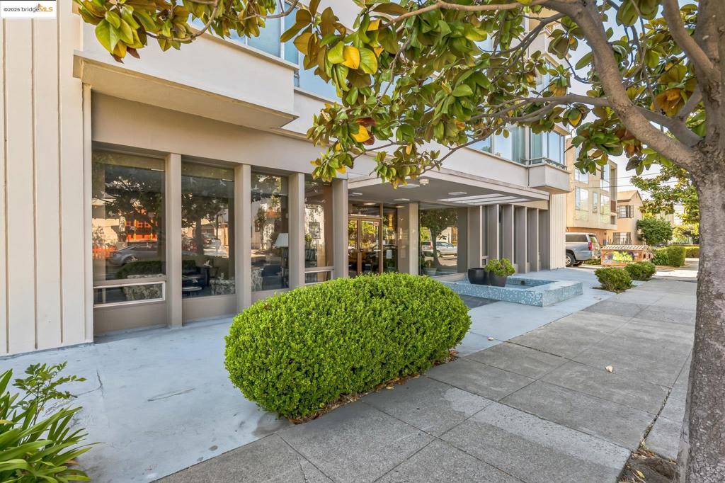 BERKELEY - Residential