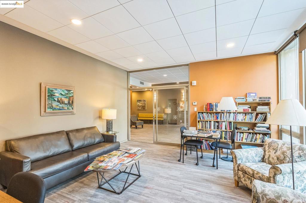 BERKELEY - Residential