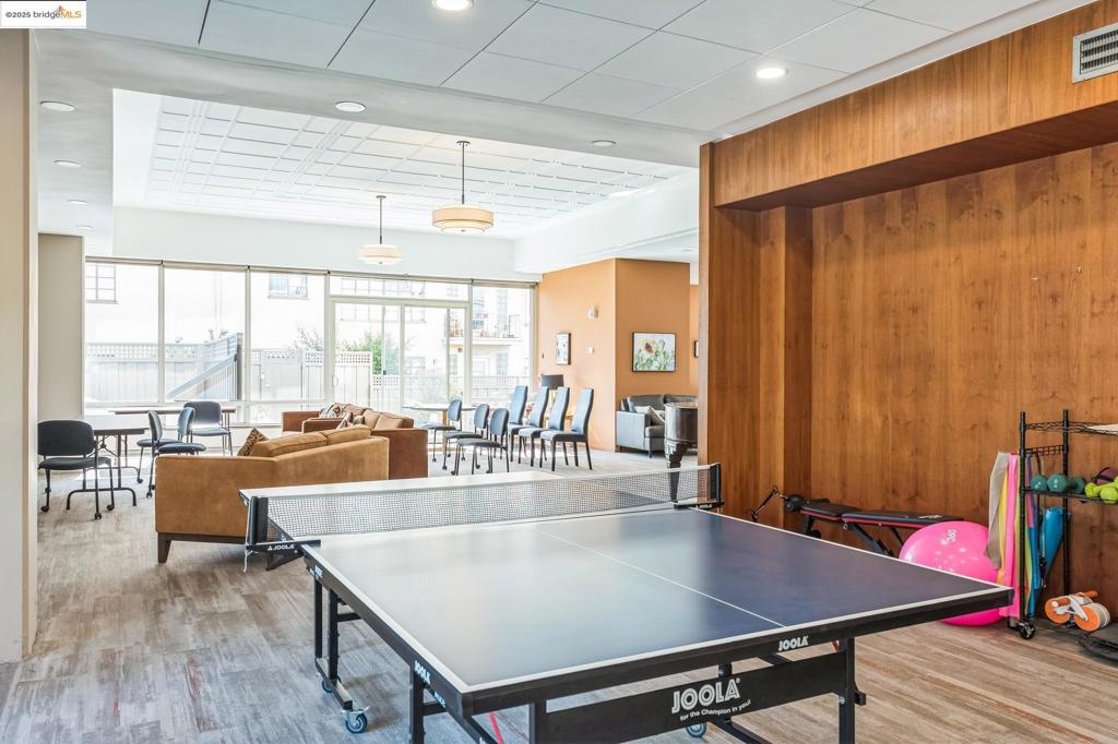 BERKELEY - Residential