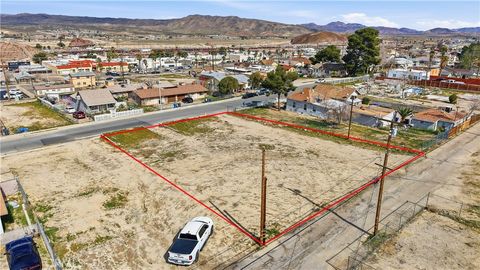 212 E Fredricks Street Barstow CA 92311