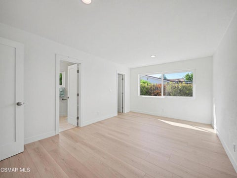 Tiny photo for 822 Calle Pinata, Thousand Oaks, CA 91360 (MLS # 226004985)