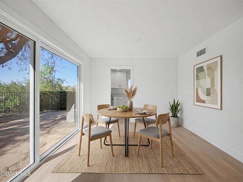 Tiny photo for 822 Calle Pinata, Thousand Oaks, CA 91360 (MLS # 226004985)