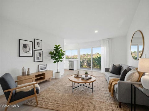Tiny photo for 822 Calle Pinata, Thousand Oaks, CA 91360 (MLS # 226004985)