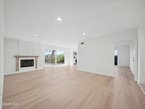 Tiny photo for 822 Calle Pinata, Thousand Oaks, CA 91360 (MLS # 226004985)