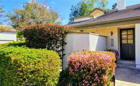 Photo of 976 W Arrow HWY, Upland, CA 91786 (MLS # IG26134029)