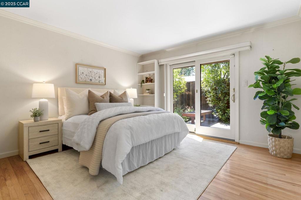 LAS LOMITAS - Residential