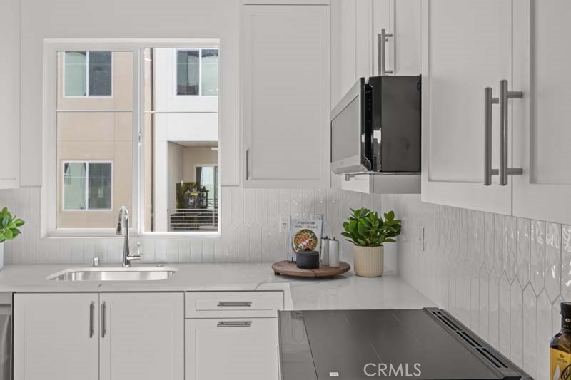 Essex + Gage - Residential