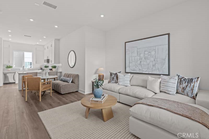 Essex + Gage - Residential