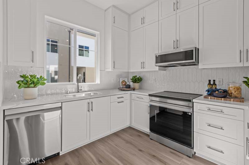 Essex + Gage - Residential