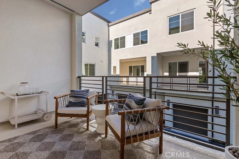 Essex + Gage - Residential