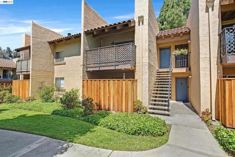 Photo of 247 N Capitol Ave AVE #280, San Jose, CA 95127 (MLS # 41134059)