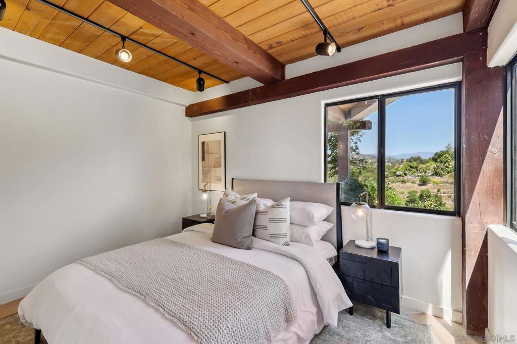 Fallbrook - Residential