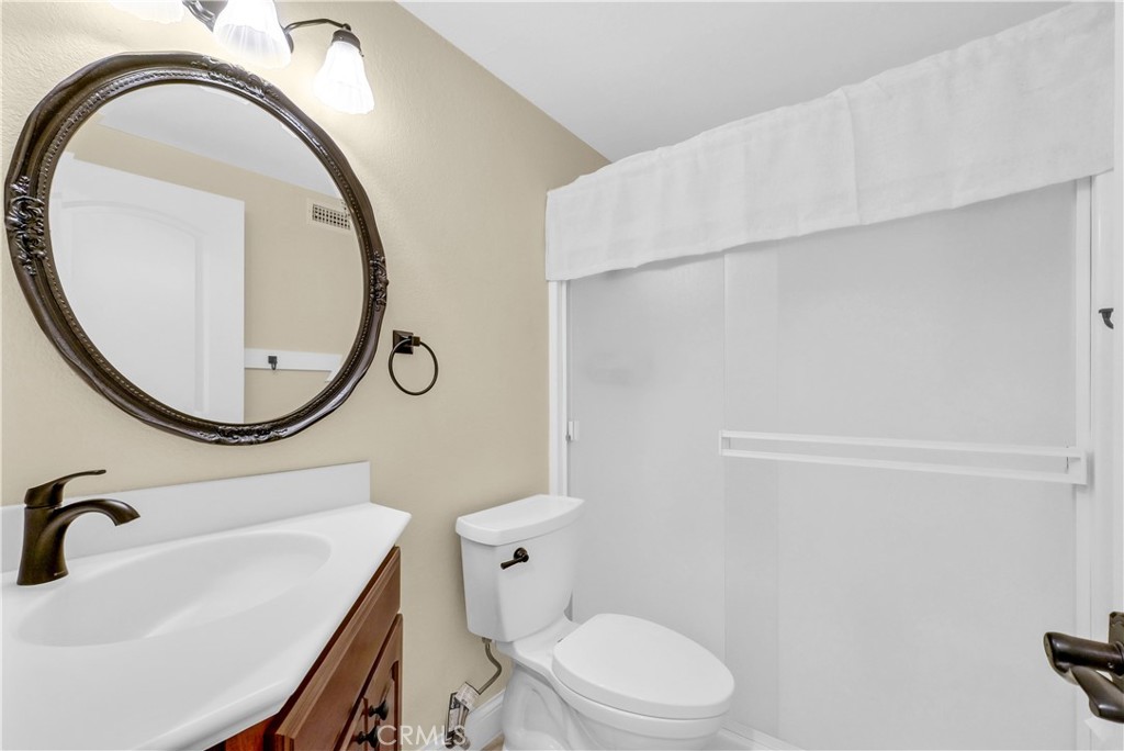 La Cuesta (LACU) - Residential Lease