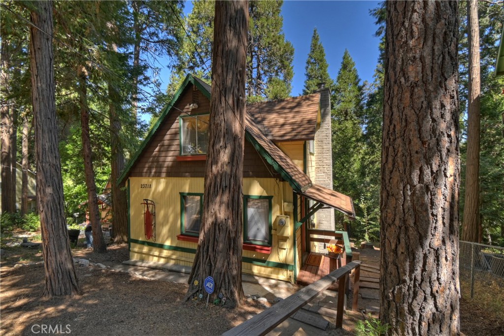 Crestline (CRES) - Residential