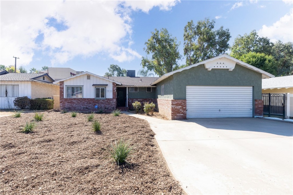 Properties 1 9810 Sharon