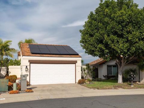 Photo of 12872 Circulo Dardo, San Diego, CA 92128 (MLS # 250044083SD)