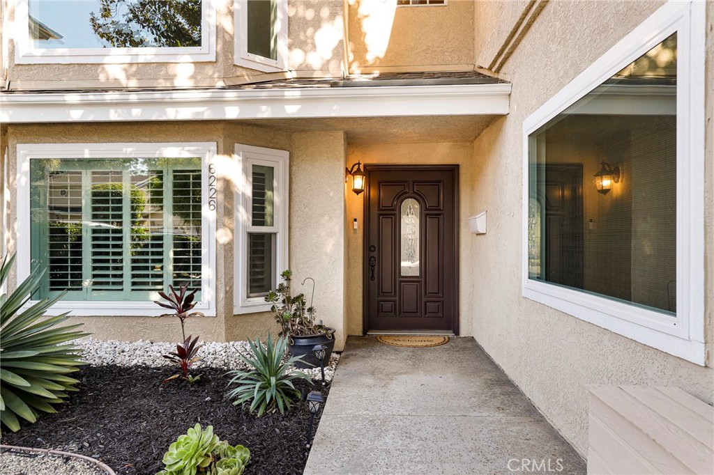 Welcome to your new home in the heart of Valley Glen! Tucked away on a quiet cul-de-sac, this spacious residence offers 2,600 sq. ft. of living space with 4 bedrooms, 3.5 bathrooms, and an attached 2-car garage.
Step into the inviting, sun-filled living room with soaring ceilings, then flow into the formal dining room and gourmet kitchen featuring granite countertops and stainless-steel appliances. The cozy family room, complete with a custom fireplace, opens to your private backyard oasis — perfect for relaxing or entertaining.
Upstairs, the expansive primary suite boasts a private balcony, a walk-through closet, and a spa-like bath with double sinks, a jacuzzi tub, and a separate shower. Three additional bedrooms, two full bathrooms, and a versatile office/study area provide plenty of space for family, guests, or work-from-home needs.
Located in one of Valley Glen’s most prestigious neighborhoods, you’ll be just minutes from shopping, dining, and entertainment. Don’t miss your chance to call this fantastic home your own!