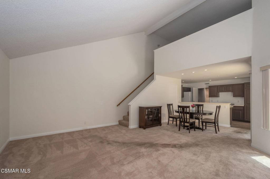 2212 Birchglen Street 97