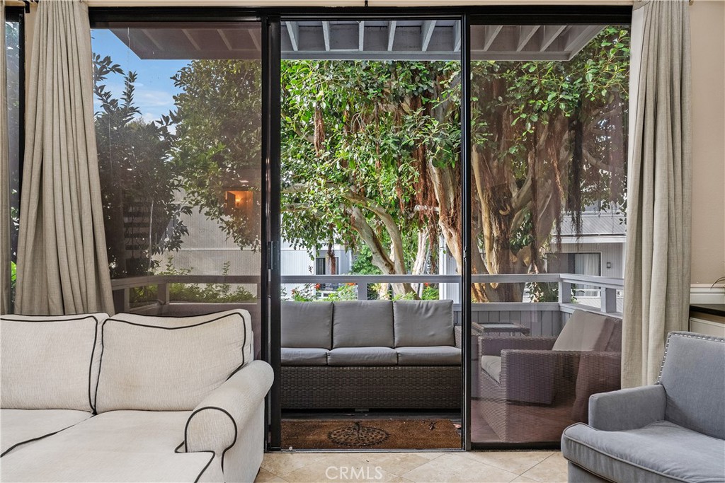 Newport Crest (NEWC) - Residential Lease