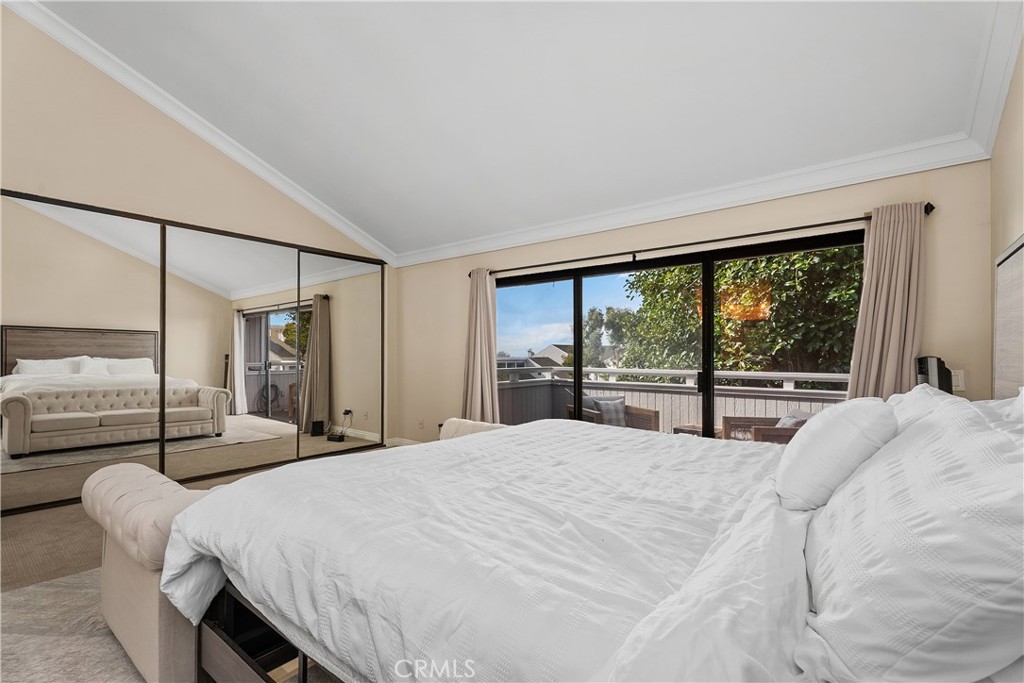 Newport Crest (NEWC) - Residential Lease